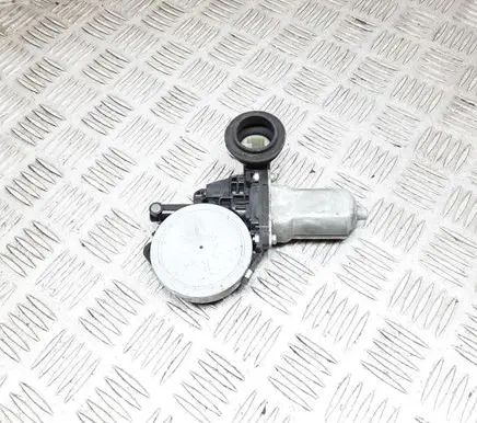 Suzuki Swift I Front door window regulator motor 2621003370
