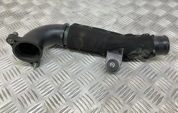 Intercooler hose/pipe