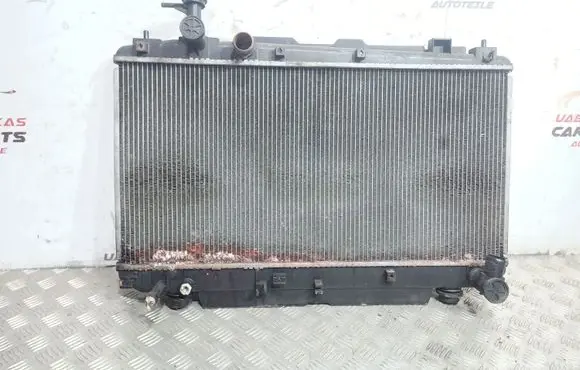 Toyota RAV 4 (XA20) Coolant radiator