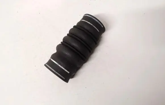 Citroen Xsara Picasso Intercooler hose/pipe 9654907080
