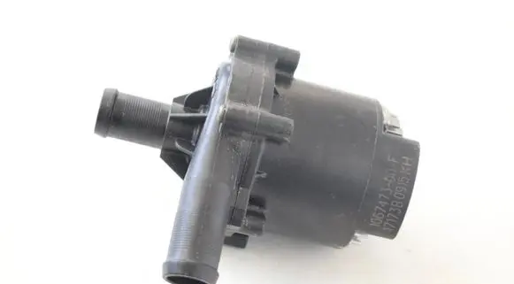 Volkswagen Tiguan Electric auxiliary coolant/water pump 106747300 106747300F