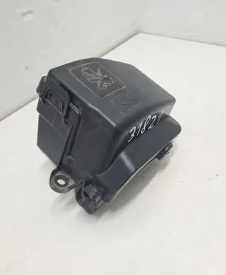 Dacia Sandero Fuse box set 243809584R