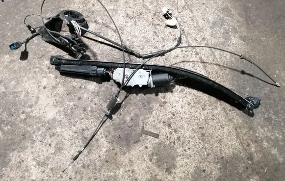 Dodge Grand Caravan Sliding door motor assembly 68060498A 68079909AA PN5913298AA