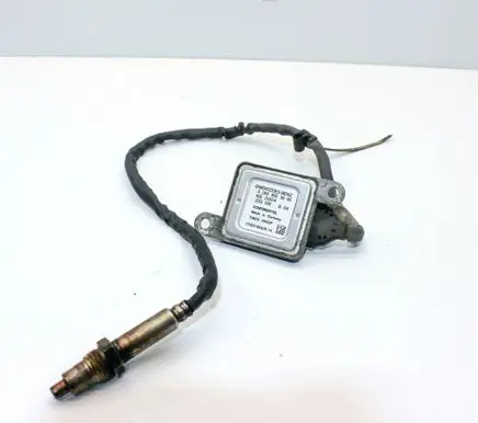 Mercedes-Benz C W205 Lambda probe sensor A0009053606
