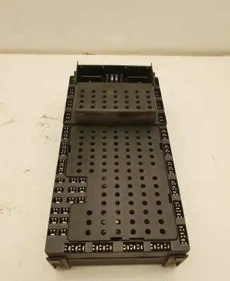 Volvo XC90 Fuse module 08696098 30679527 04W205