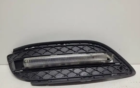 Mercedes-Benz B W246 W242 LED Daytime headlight A2049069100 606203 A2468850622