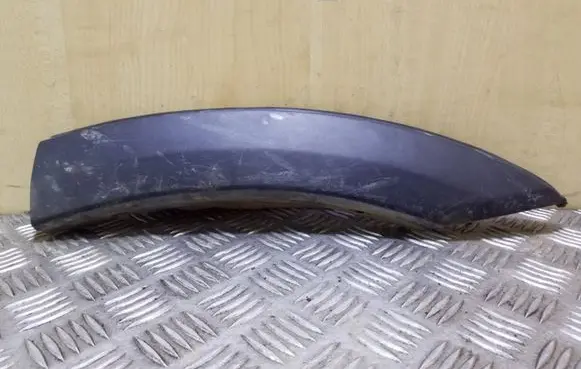 Rear arch trim
