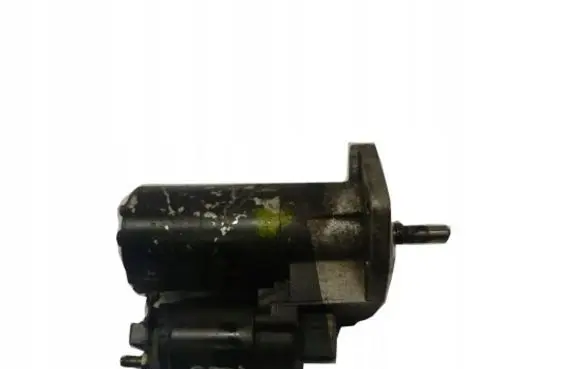 Volkswagen Polo Starter motor 0001107025