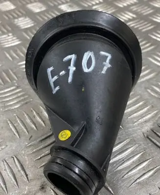 Audi A8 S8 D4 4H Oil filler cap 057133287C