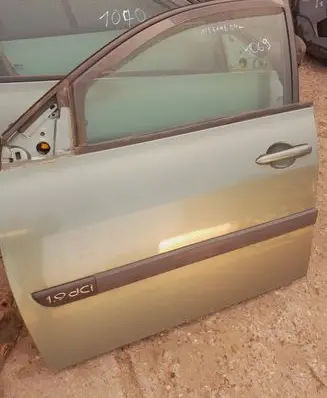 Renault Megane II Front door