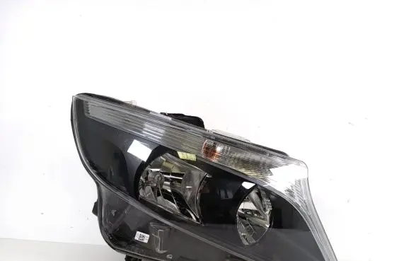 Mercedes-Benz Vito Viano W447 Headlight/headlamp A4479067800