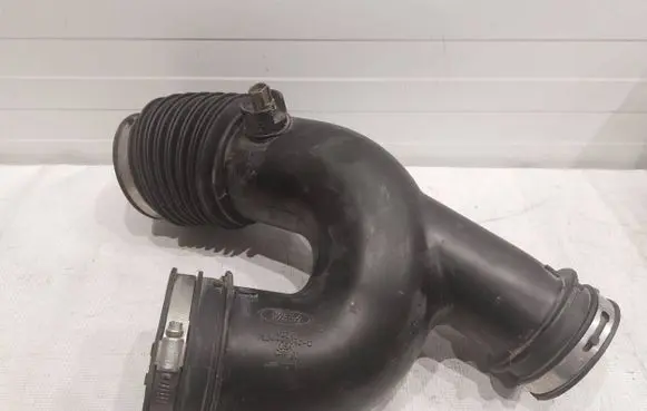 Ford F150 Air intake hose/pipe FL349B642C