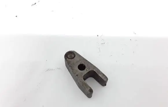 Jeep Grand Cherokee (WK) Fuel Injector clamp holder NOCODE
