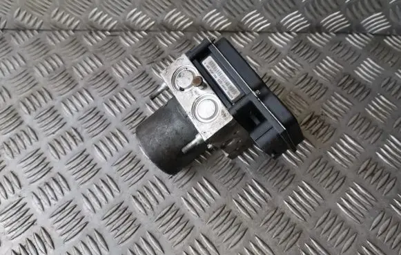 Audi A6 S6 C6 4F ABS Pump 0265950360 4F0910517D 0265234114