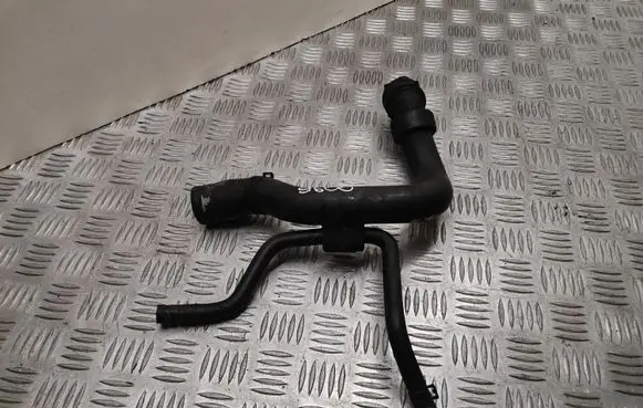 Audi A4 S4 B7 8E 8H Engine coolant pipe/hose 8E0121101C
