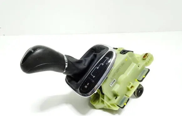Mercedes-Benz C W203 Gear shifter/selector A2032675524 0307829433