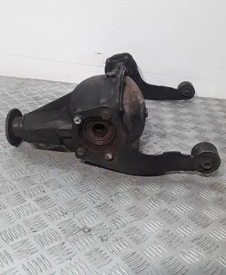 Mitsubishi Pajero Front differential 