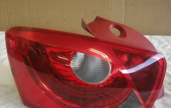 Seat Ibiza IV (6J,6P) Rear/tail lights