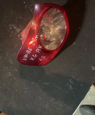 Volkswagen PASSAT B6 Rear/tail lights 27459002