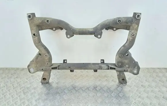 Mercedes-Benz C W204 Front subframe