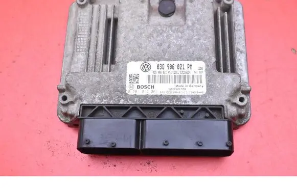 Volkswagen Golf V Engine control unit/module ECU 03G906021PM