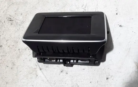 Mercedes-Benz CLA C117 X117 W117 Screen/display/small screen A2469016002
