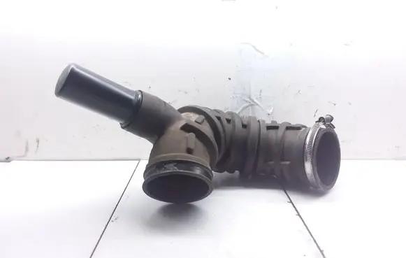 Mercedes-Benz CLK A208 C208 Air intake hose/pipe A1110980283