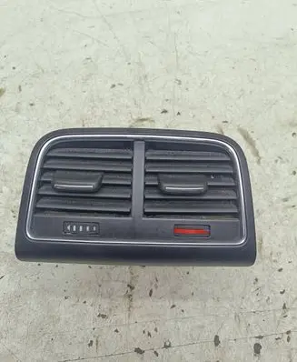 Rear air vent grill