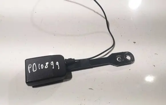Peugeot 407 Front seatbelt buckle