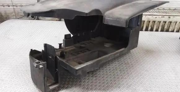 Opel Vectra C Battery box tray 0086022