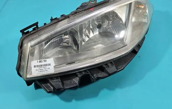 Renault Megane II Headlight/headlamp 7701064018 IMPRK1563191