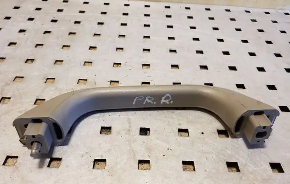 Opel Frontera B Front interior roof grab handle