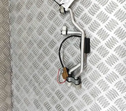 Nissan Leaf II (ZE1) Air conditioning (A/C) pipe/hose
