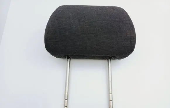 Skoda Fabia Mk1 (6Y) Front seat headrest 