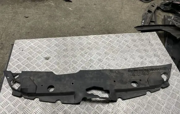 Toyota Corolla Verso E121 Top upper radiator support slam panel 532890F010