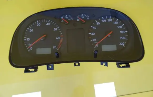 Volkswagen Golf IV Speedometer (instrument cluster) 1J0919861 110008916022