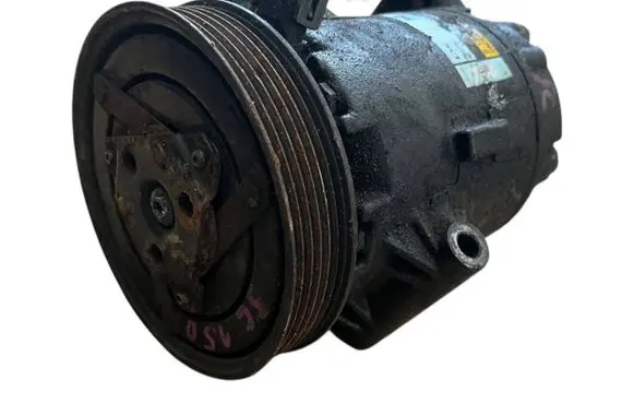 Renault Laguna II Air conditioning (A/C) compressor (pump) 8200316164