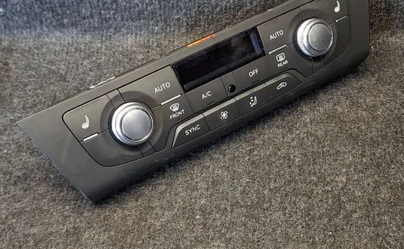 Audi A6 S6 C7 4G Climate control unit 4G0820043AM