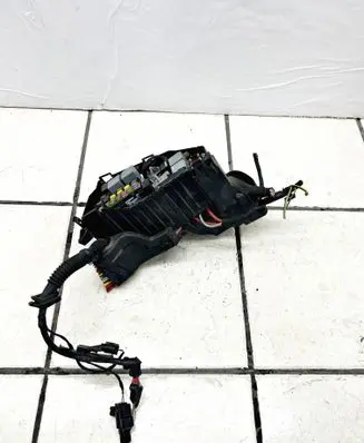Land Rover Evoque I Fuse module 0337191178