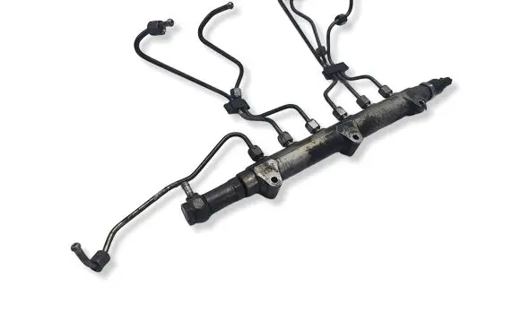Volvo S60 Fuel main line pipe 8658252