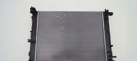 Dacia Sandero Coolant radiator 214107326R