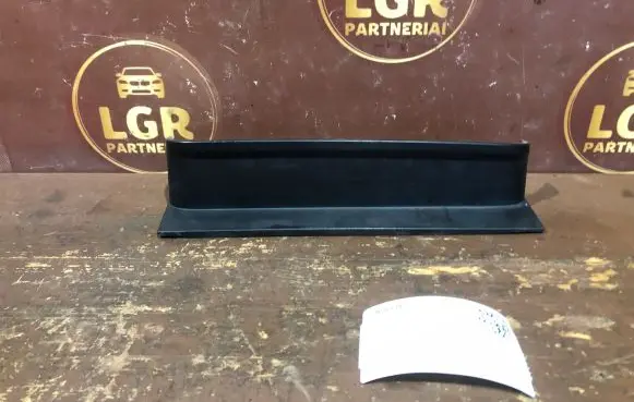 Volkswagen Caddy Rear/tail light trim molding 2K0945095P