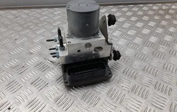Audi A8 S8 D4 4H ABS Pump 4H0907379D 4H0614517D