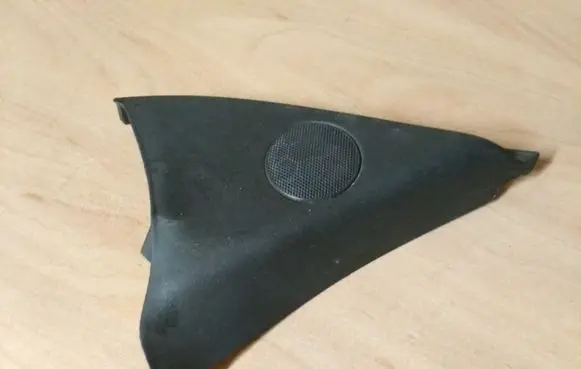 Side speaker trim/cover