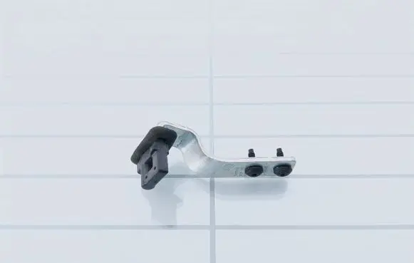 Volkswagen PASSAT B6 Bracket in trunk/boot 3C9861704A