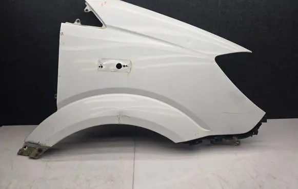 Mercedes-Benz Sprinter W906 Fender