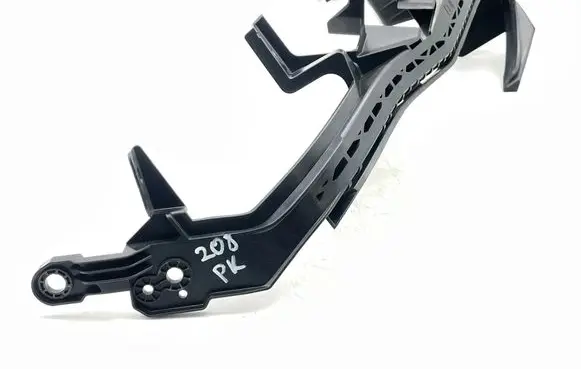 Subaru Crosstrek II Headlight/headlamp mounting bracket 57707FL010