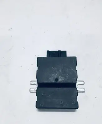 BMW 3 F30 F35 F31 Fuel pump relay 7404880