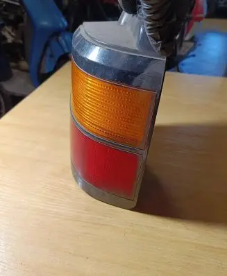 Volkswagen PASSAT B3 Rear/tail lights 333945257