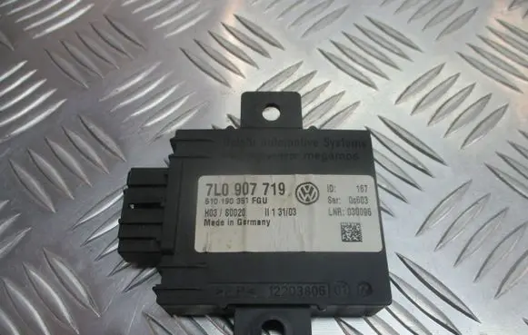 Porsche Cayenne (9PA) Alarm control unit/module 7L0907719